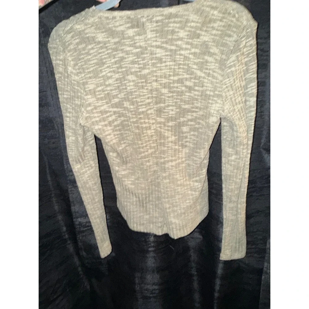 Free People Women's 2 Piece Bundle Long Sleeve Knit Top + Floral tank top small